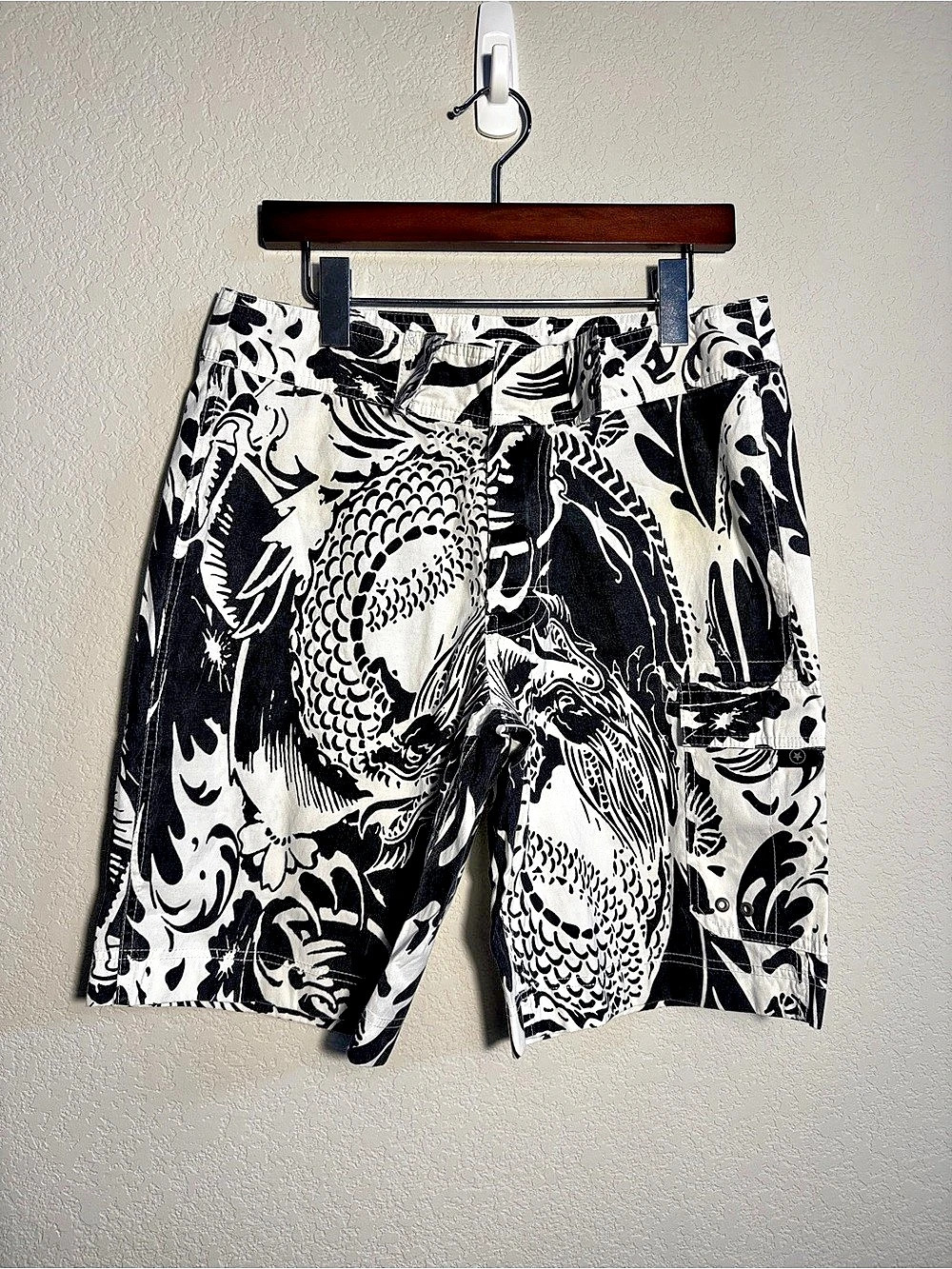 Converse All Star Printed Shorts Men's Black & White Shorts Waist 32 dragon